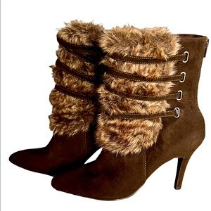Worthington women’s Faux Fur high heel boots.. Super cute!! These are NWOT